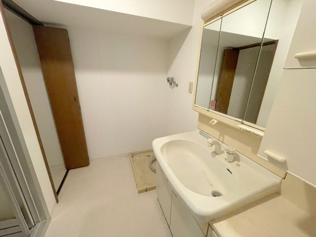 アメニティタワー相模原の独立洗面台|洗面台