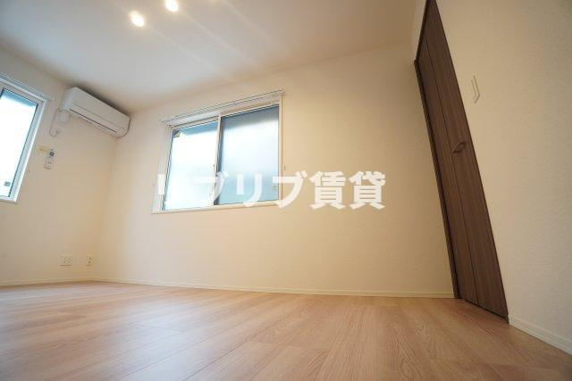 D-ROOM若草の洋室