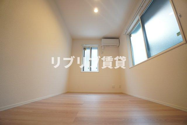 D-ROOM若草の洋室