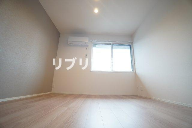 D-ROOM若草の洋室