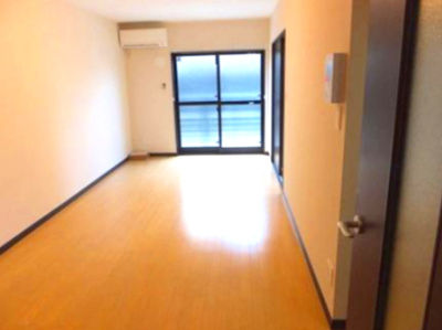 【居間・リビング】 | レオネクストすずらん荘