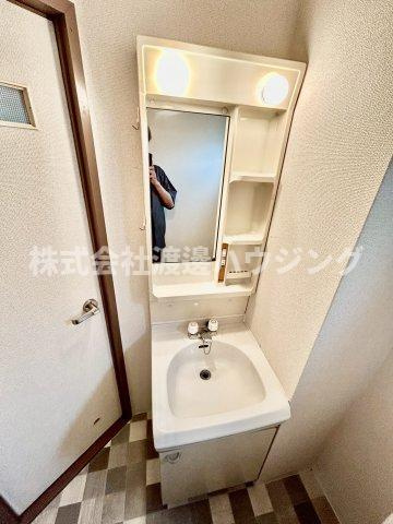 松が丘壱番館の洗面所