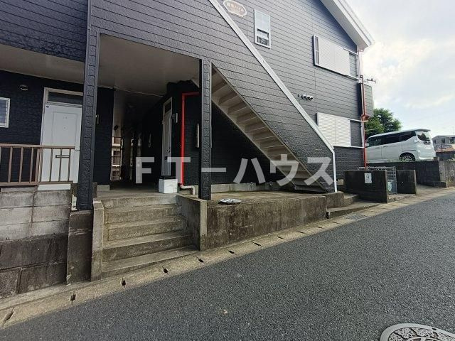 鈴木ハイムのエントランス