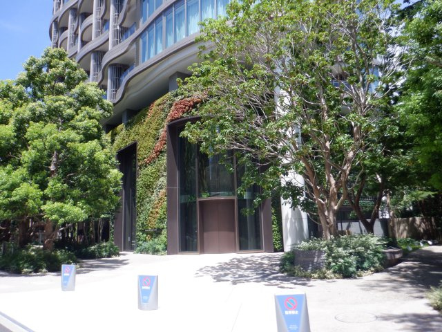 パークコート神宮北参道ザタワーのエントランス