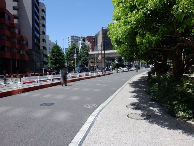 パークコート神宮北参道ザタワーのその他|前面道路