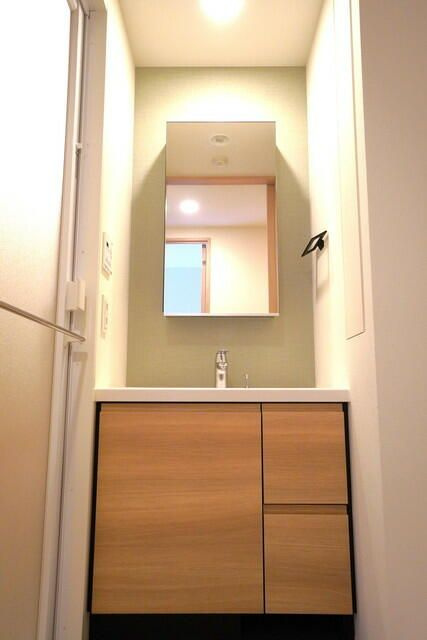 Ｊ．ＧＲＡＮ　Ｃｏｕｒｔ　品川西大井ＥＡＳＴの洗面所|※写真は同タイプ住戸です。