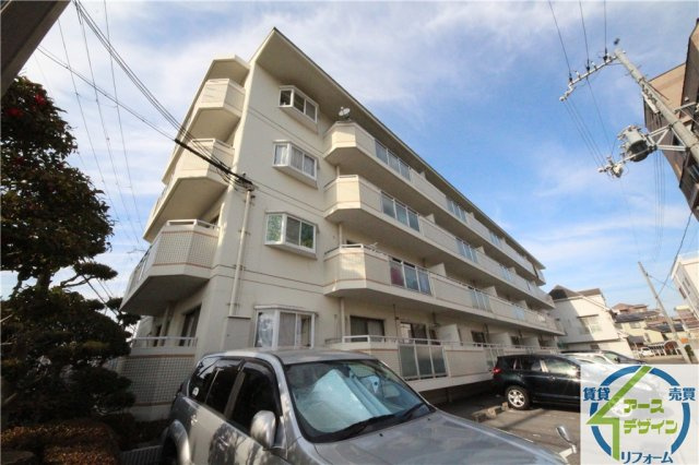 西明石グランドハイツの外観