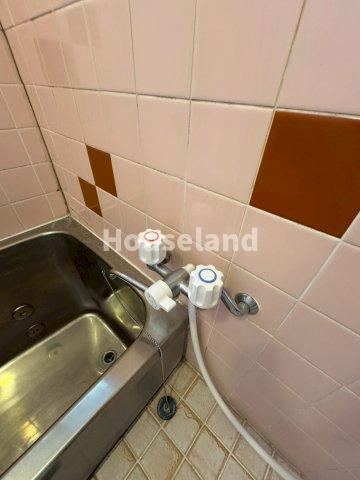 東国分戸建の浴室