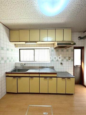 東国分戸建のキッチン