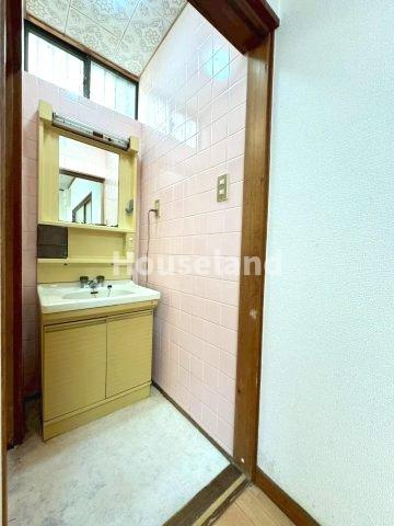 東国分戸建の洗面所