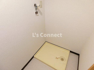 【設備】 | パームクレスト高森 | 室内洗濯機置き場には排水パン付き。