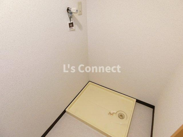 【設備】 | パームクレスト高森 | 室内洗濯機置き場には排水パン付き。