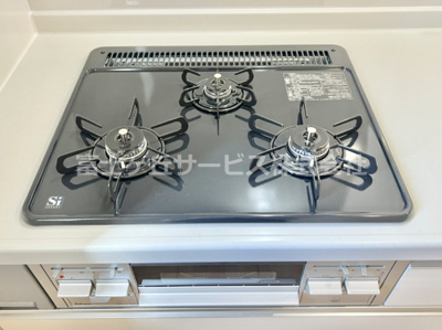 【その他】 | 富士市岩本 15期 新築一戸建て | 3口コンロです