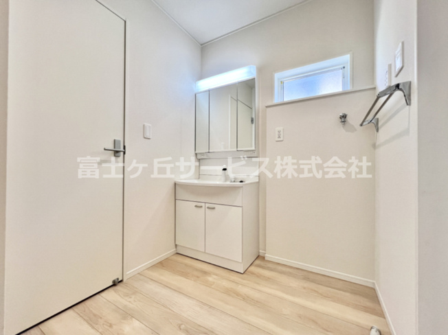 【脱衣所】 | 富士市岩本 15期 新築一戸建て | 脱衣場です