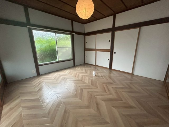 潮来市辻　中古戸建の洋室