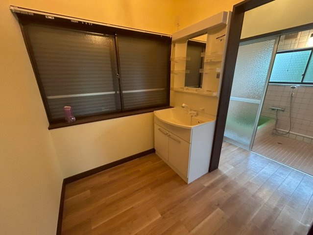 潮来市辻　中古戸建の洗面所