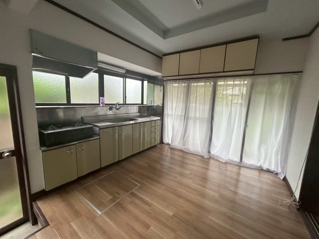 潮来市辻　中古戸建のキッチン