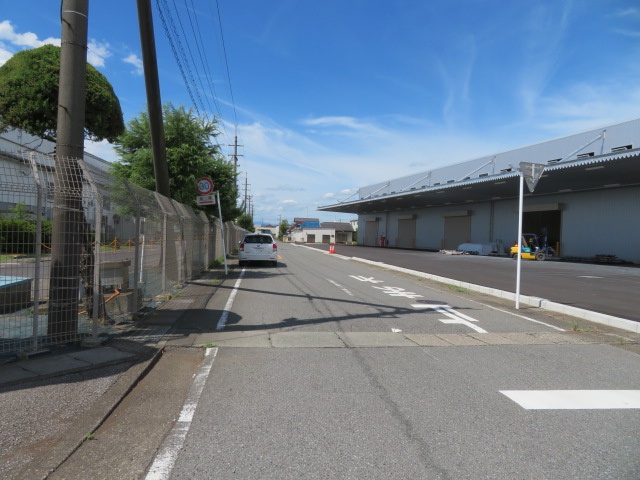 邑楽郡大泉町大字吉田の倉庫の周辺