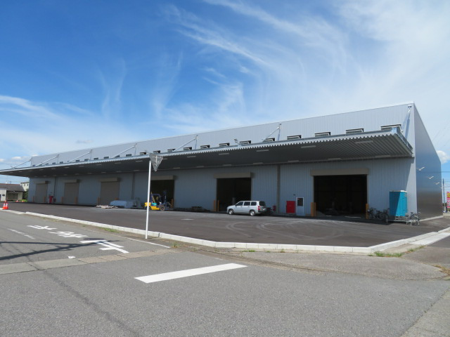 邑楽郡大泉町大字吉田の倉庫