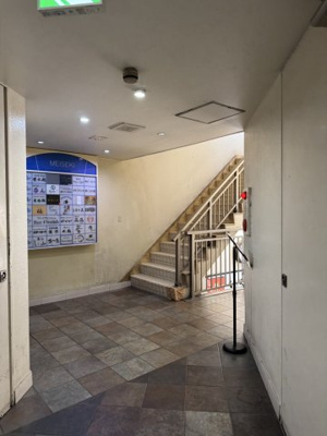 【ロビー】 | 明関ビル