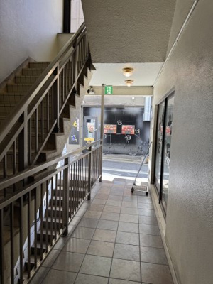 【ロビー】 | 明関ビル