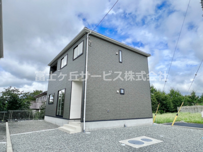 【外観】 | 富士宮市万野原新田 29期 新築一戸建て 2号棟 | 外観もきれいです