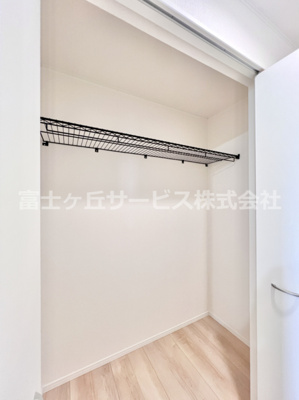 【収納】 | 富士宮市万野原新田 29期 新築一戸建て 2号棟 | 寝室の収納です