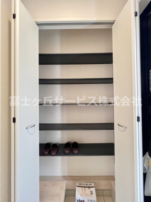 【収納】 | 富士宮市万野原新田 29期 新築一戸建て 2号棟 | 収納豊富です