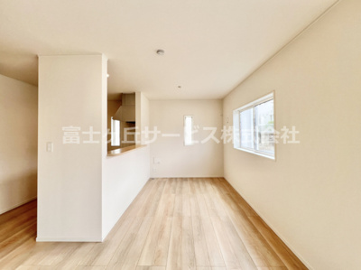 【ダイニング】 | 富士宮市万野原新田 29期 新築一戸建て 3号棟 | ダイニングです