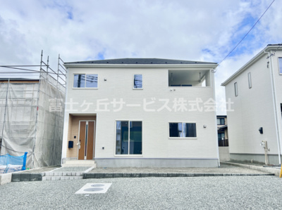 【外観】 | 富士宮市万野原新田 29期 新築一戸建て 3号棟 | 外観も気になるポイント