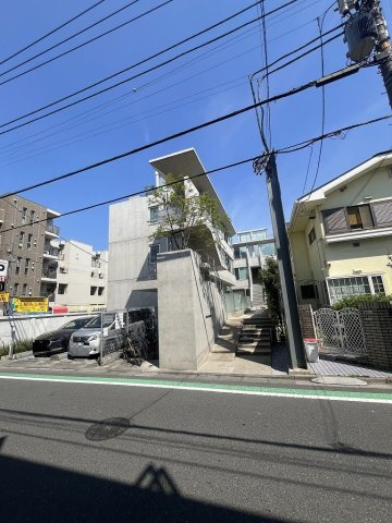 CROSSの外観