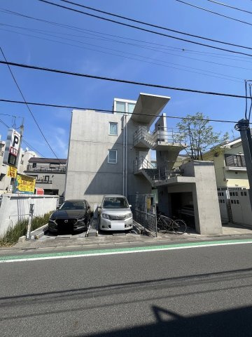 CROSSの外観