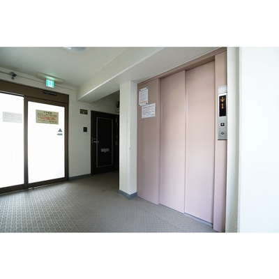 【エントランス】 | キャッスルマンション鶴間 | エレベーターホール