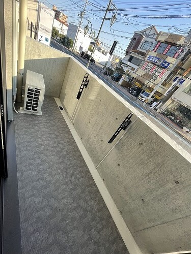 S place bld(エスプレイスビルド）のバルコニー