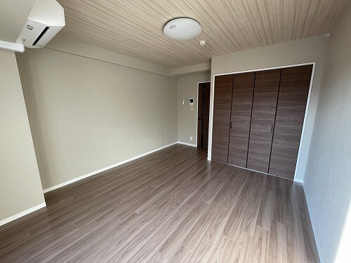 S place bld(エスプレイスビルド）の内装