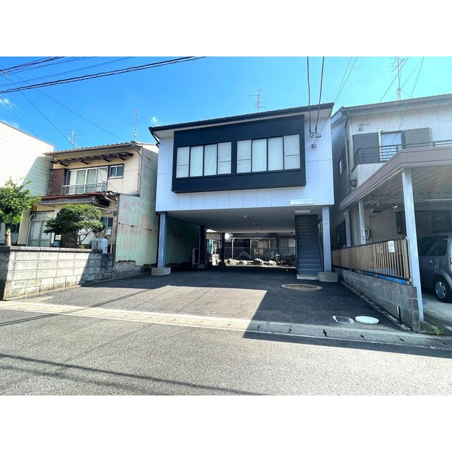 岐阜市明神町２丁目の事務所