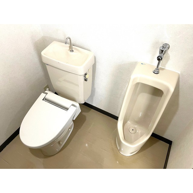 岐阜市明神町２丁目の事務所のトイレ