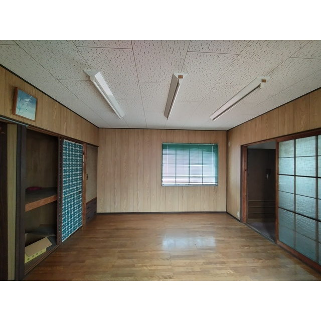 元町４丁目林店舗Ⅱの内装