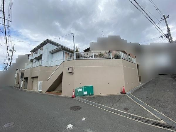 【前面道路含む現地写真】