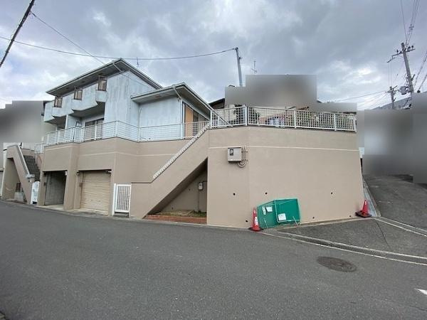 【前面道路含む現地写真】