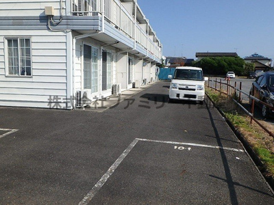 【駐車場】 | ヤマダ | カースペースがあります