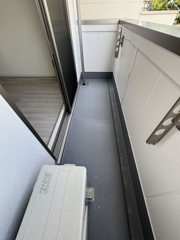 SOLASIA residence 九条のバルコニー