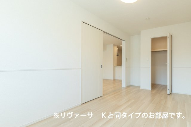 サンヴェール　Ｂの内装|明るい室内です