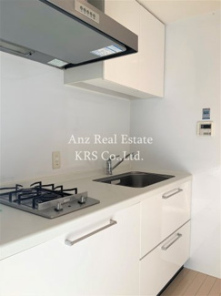 【キッチン】 | クレオキタホリエ | 独立型のシステムキッチン！収納も豊富で嬉しいですね♪