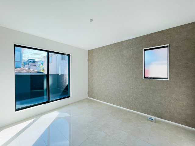 『八王子市新築戸建て』八王子市絹ケ丘1-15-3【仲介手数料無料】|～仲介手数料無料☆八王子ひなた不動産～八王子市絹ケ丘　新築戸建て