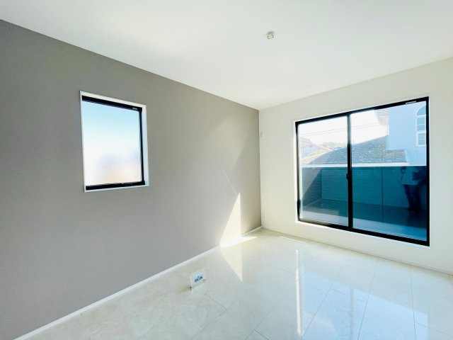 『八王子市新築戸建て』八王子市絹ケ丘1-15-3【仲介手数料無料】の収納|～仲介手数料無料☆八王子ひなた不動産～八王子市絹ケ丘　新築戸建て