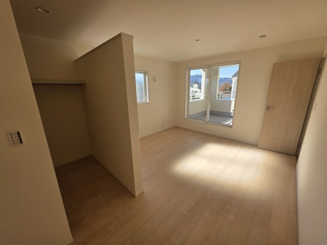 【洋室】 | リーブルガーデン．S　寄居露梨子　 | ２号棟現地２F洋室（2025年12月06日）撮影