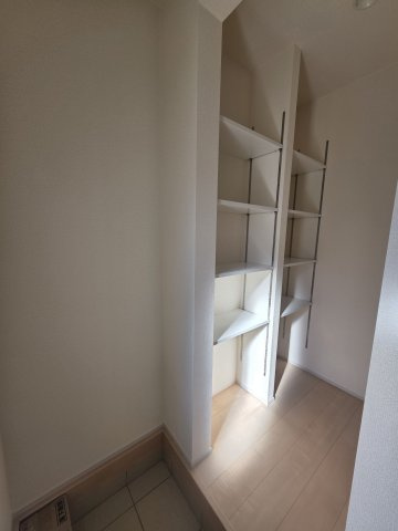 【収納】 | リーブルガーデン．S　寄居露梨子　 | ２号棟現地ＳＩＣ（2025年12月06日）撮影