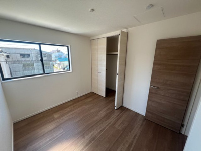 【洋室】 | リーブルガーデン岩国市川下2丁目