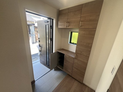 【玄関】 | リーブルガーデン岩国市川下2丁目